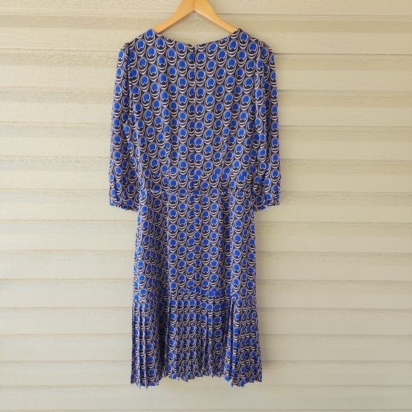 Boden Casey pleated blue printed midi dress - Picture 13 of 15